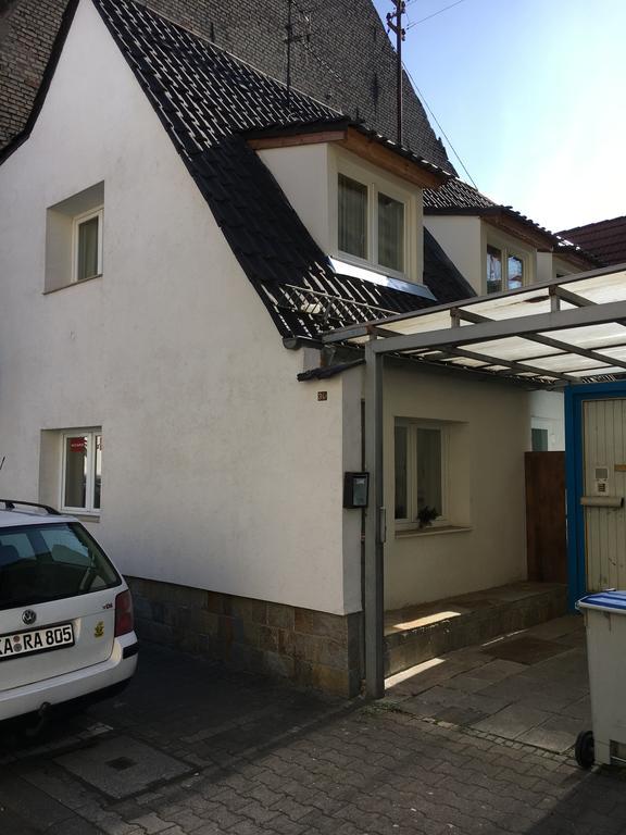 Pension Haus Baron 2 Friedrichsfeld Edingen-Neckarhausen Eksteriør billede